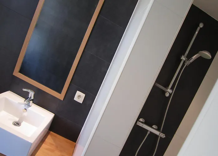 Bovigny With Cinema בית נופש