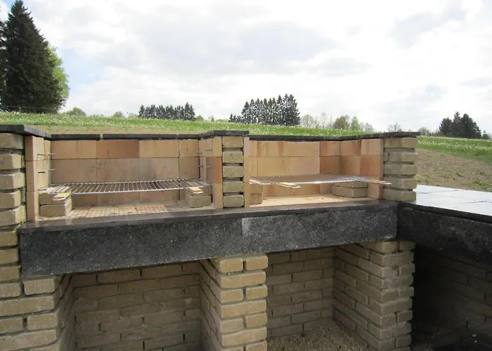 Bovigny With Cinema בית נופש